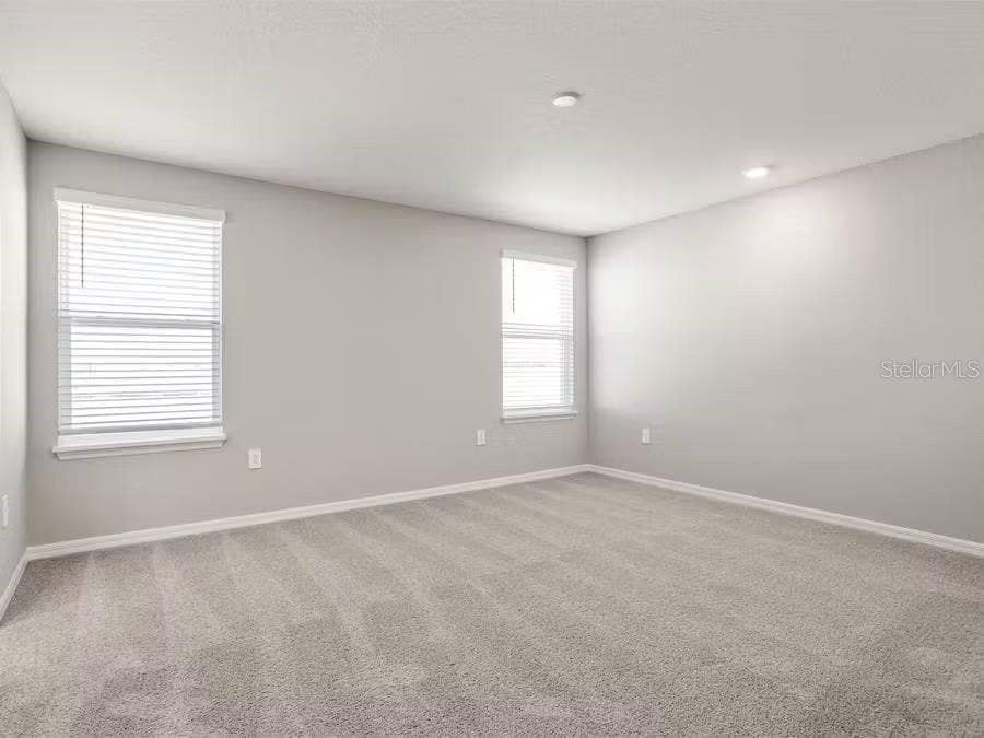 517 VITTORIO DRIVE, Winter Haven, FL 33884 517 VITTORIO DRIVE, Winter Haven, FL 33884