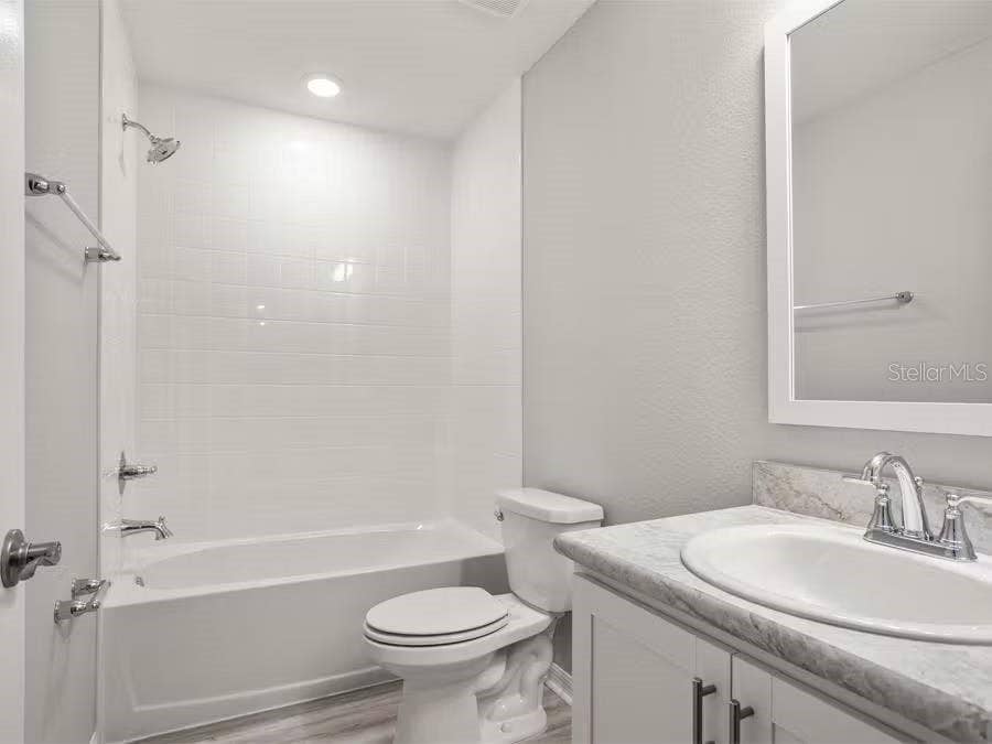 517 VITTORIO DRIVE, Winter Haven, FL 33884 517 VITTORIO DRIVE, Winter Haven, FL 33884
