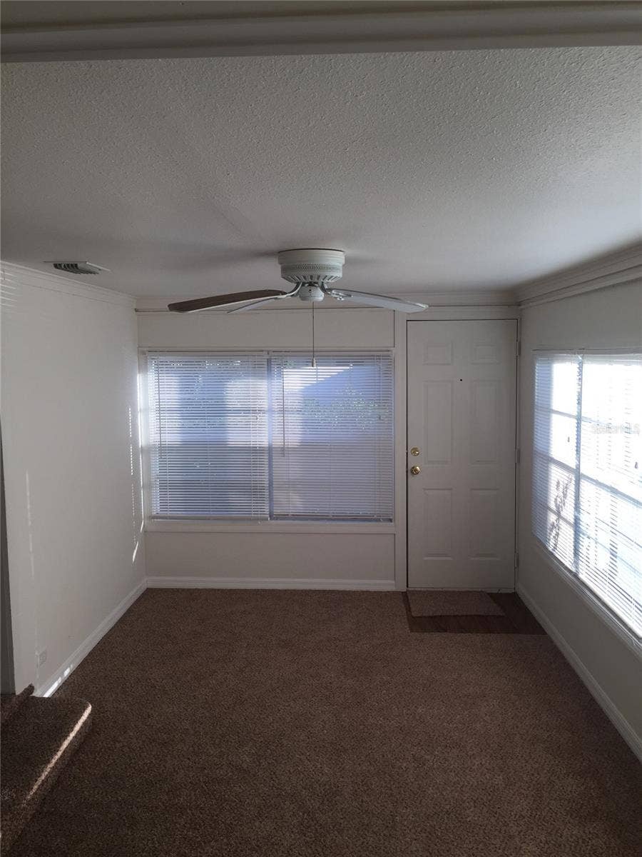 124 BASSEDENA CIRCLE S, Lakeland, FL 33805 124 BASSEDENA CIRCLE S, Lakeland, FL 33805