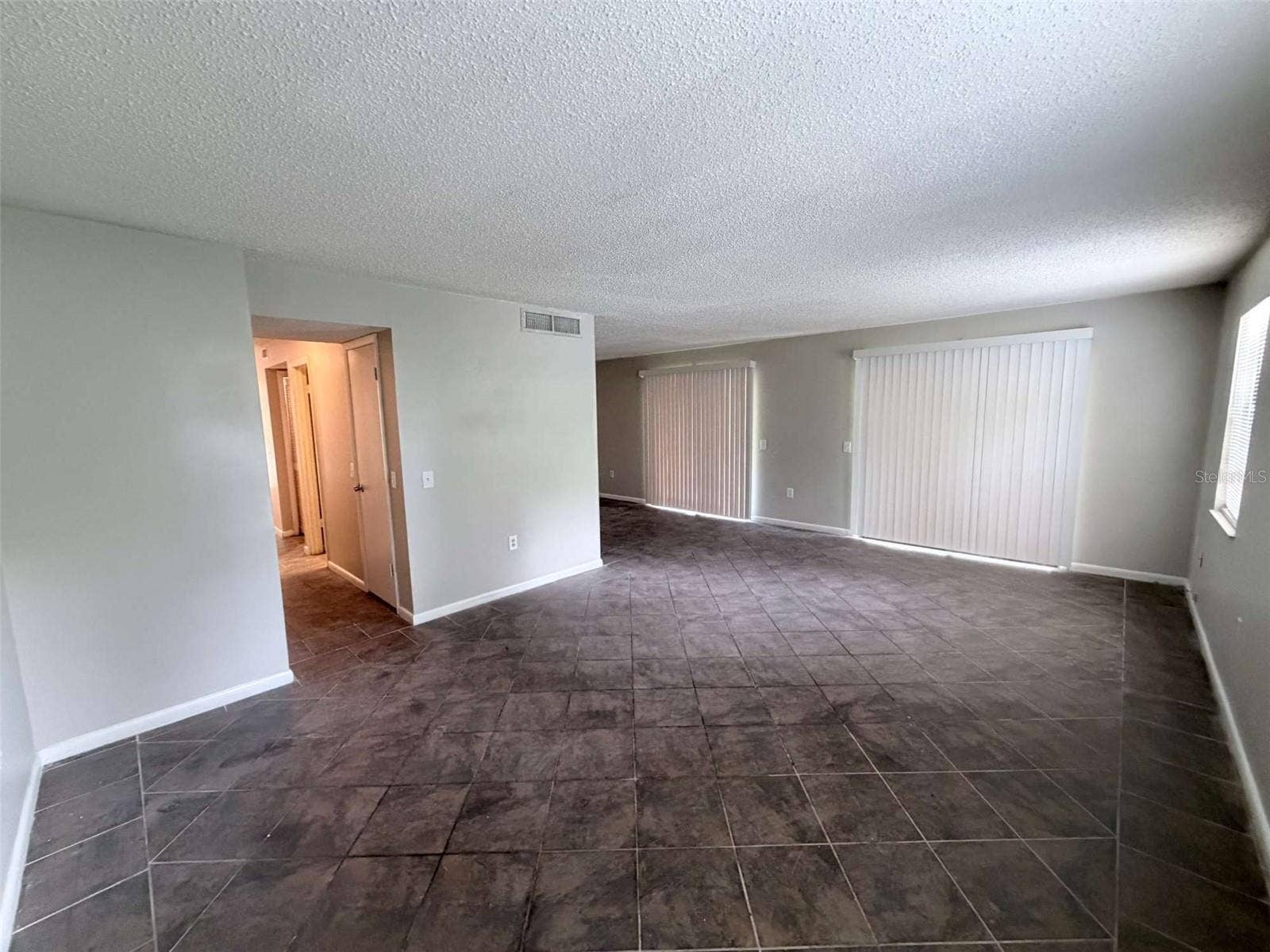 3584 RAINTREE CIRCLE, Lakeland, FL 33803 3584 RAINTREE CIRCLE, Lakeland, FL 33803