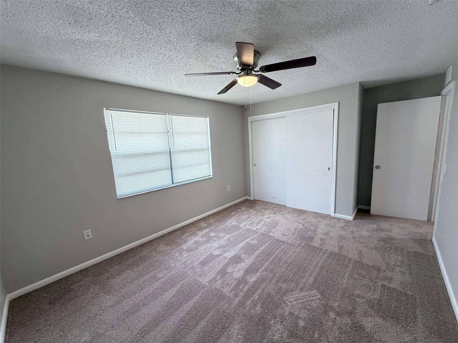 3584 RAINTREE CIRCLE, Lakeland, FL 33803 3584 RAINTREE CIRCLE, Lakeland, FL 33803