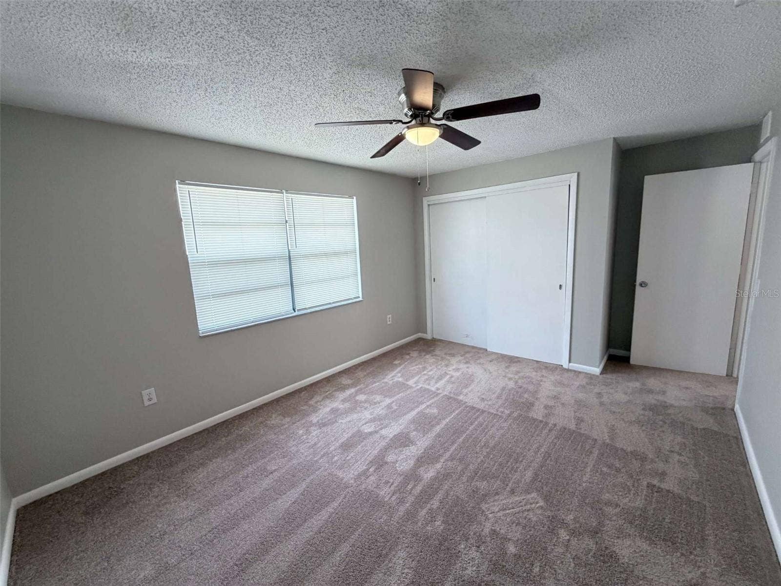 3584 RAINTREE CIRCLE, Lakeland, FL 33803 3584 RAINTREE CIRCLE, Lakeland, FL 33803