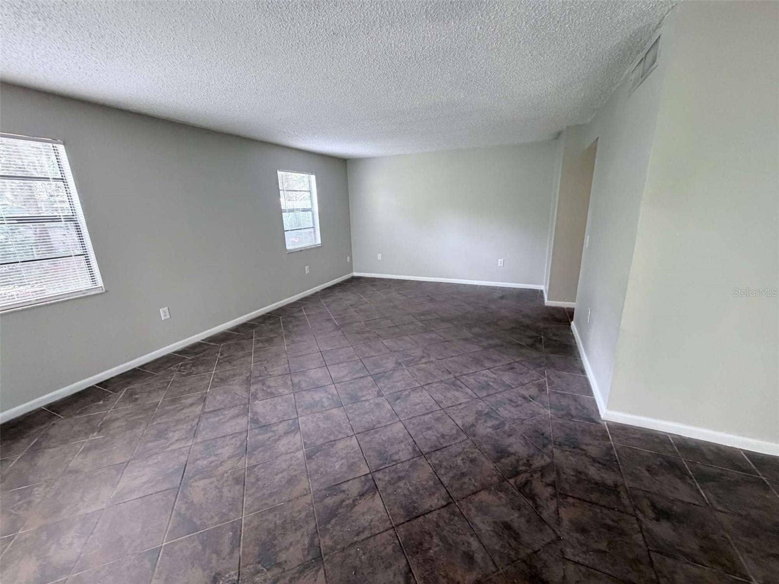 3584 RAINTREE CIRCLE, Lakeland, FL 33803 3584 RAINTREE CIRCLE, Lakeland, FL 33803