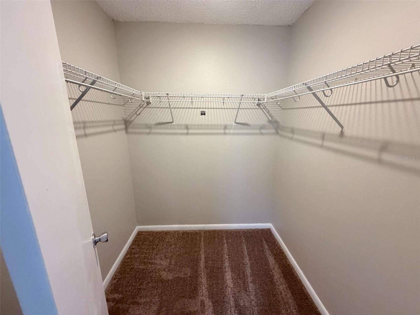 3584 RAINTREE CIRCLE, Lakeland, FL 33803 3584 RAINTREE CIRCLE, Lakeland, FL 33803
