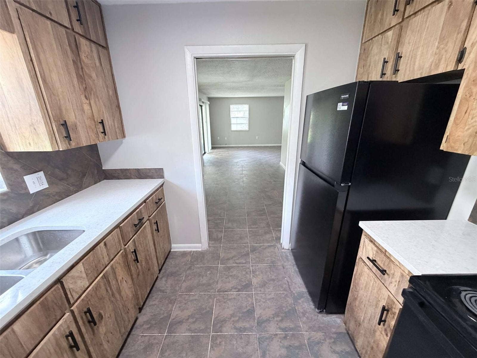 3584 RAINTREE CIRCLE, Lakeland, FL 33803 3584 RAINTREE CIRCLE, Lakeland, FL 33803