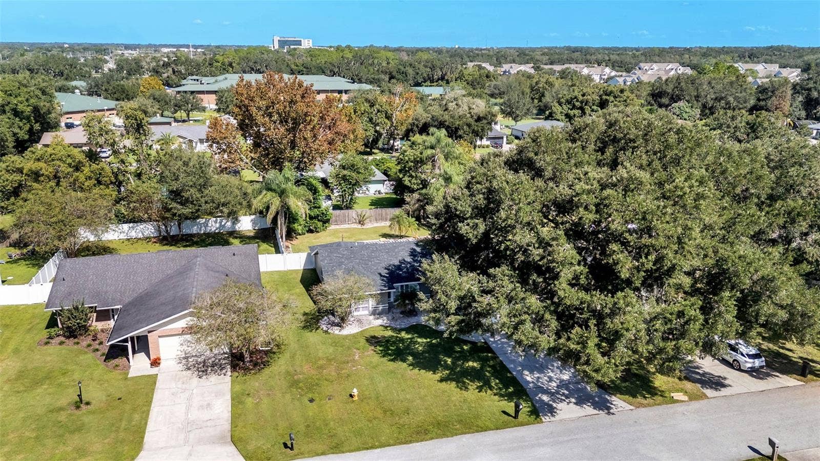 2314 EASTMEADOWS COURT, Lakeland, FL 33812 2314 EASTMEADOWS COURT, Lakeland, FL 33812
