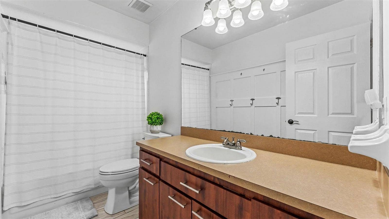 2314 EASTMEADOWS COURT, Lakeland, FL 33812 2314 EASTMEADOWS COURT, Lakeland, FL 33812