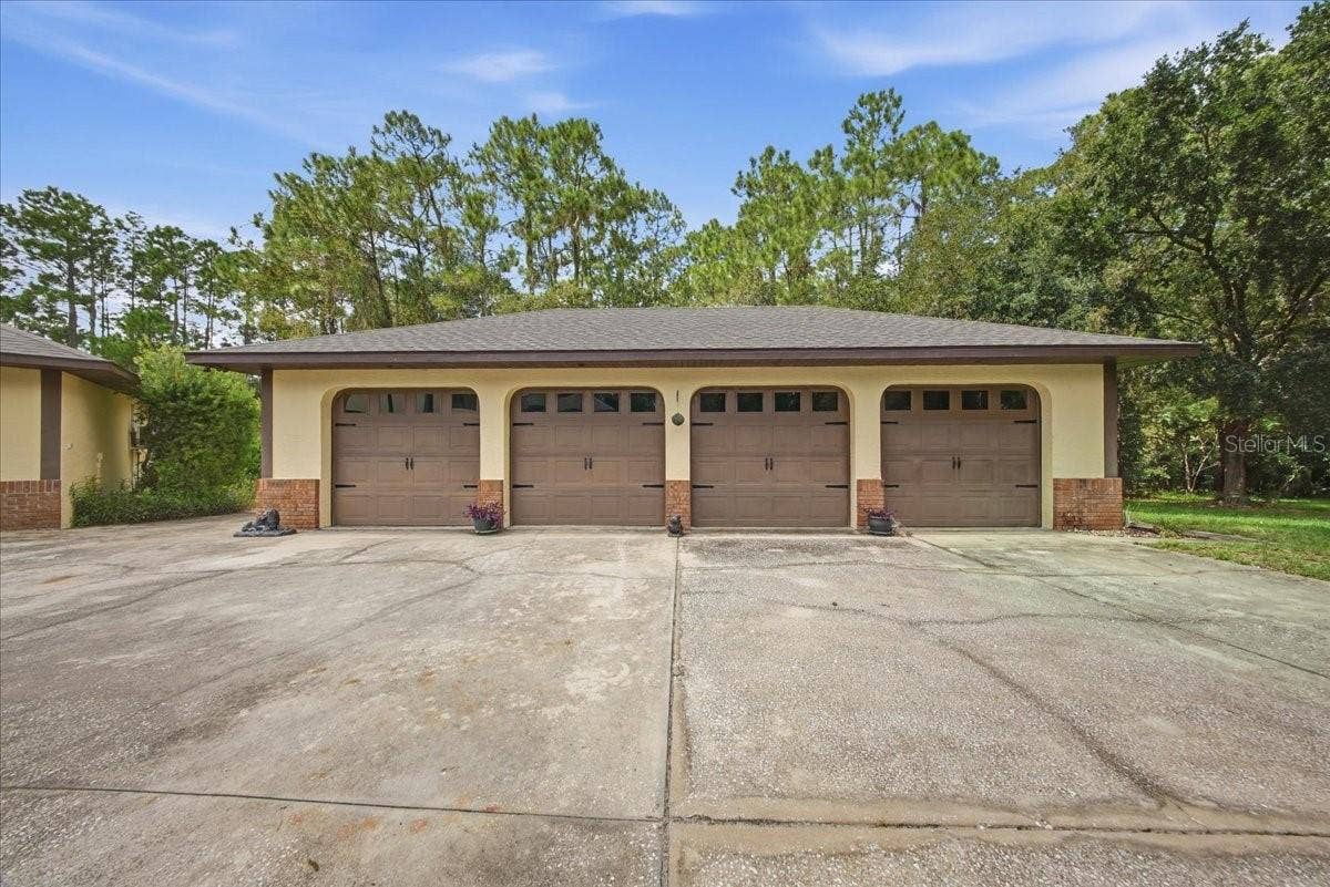6815 CONLEY DRIVE, Polk City, FL 33868 6815 CONLEY DRIVE, Polk City, FL 33868