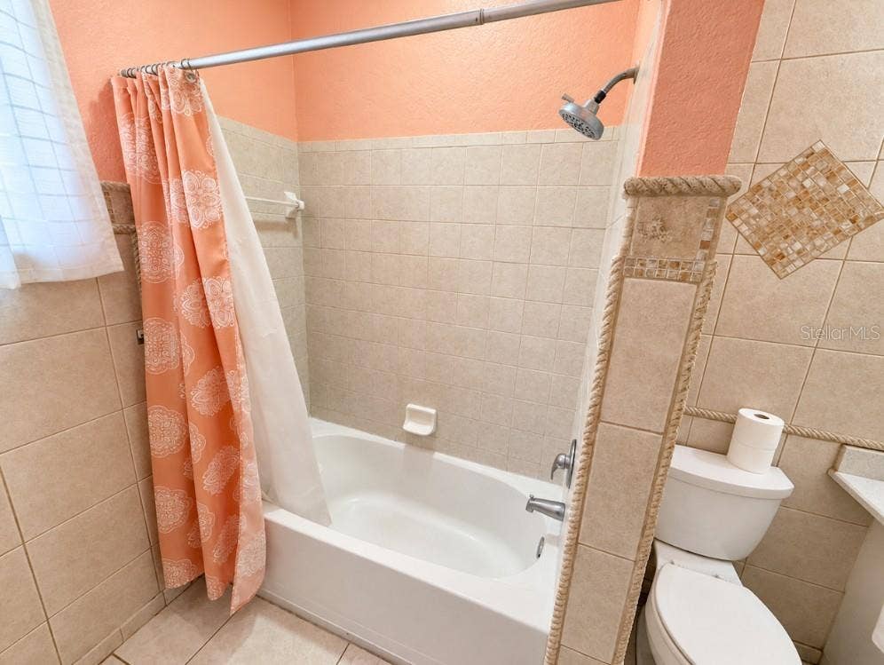 8166 WOODVINE CIRCLE, Lakeland, FL 33810 8166 WOODVINE CIRCLE, Lakeland, FL 33810