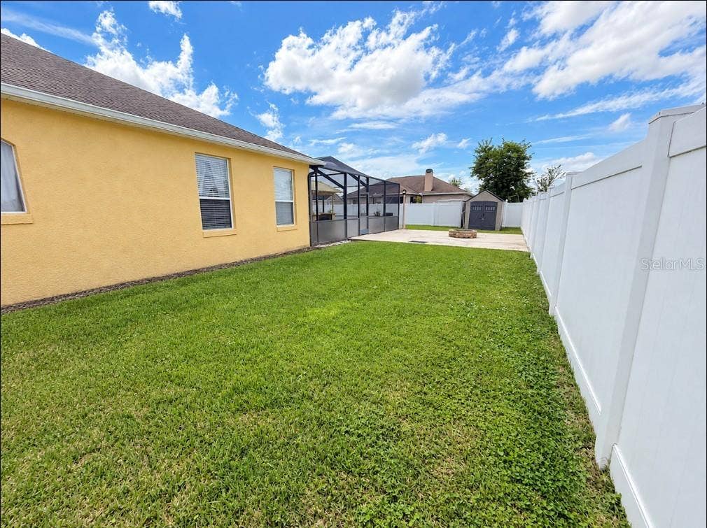 8166 WOODVINE CIRCLE, Lakeland, FL 33810 8166 WOODVINE CIRCLE, Lakeland, FL 33810