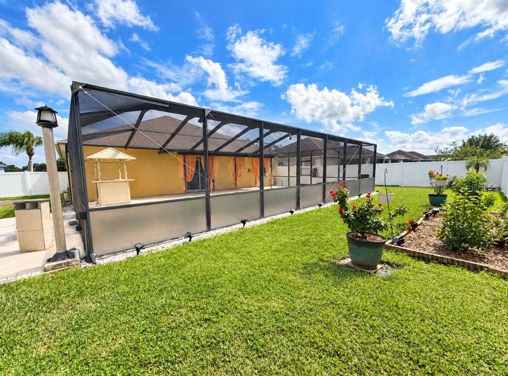 8166 WOODVINE CIRCLE, Lakeland, FL 33810 8166 WOODVINE CIRCLE, Lakeland, FL 33810