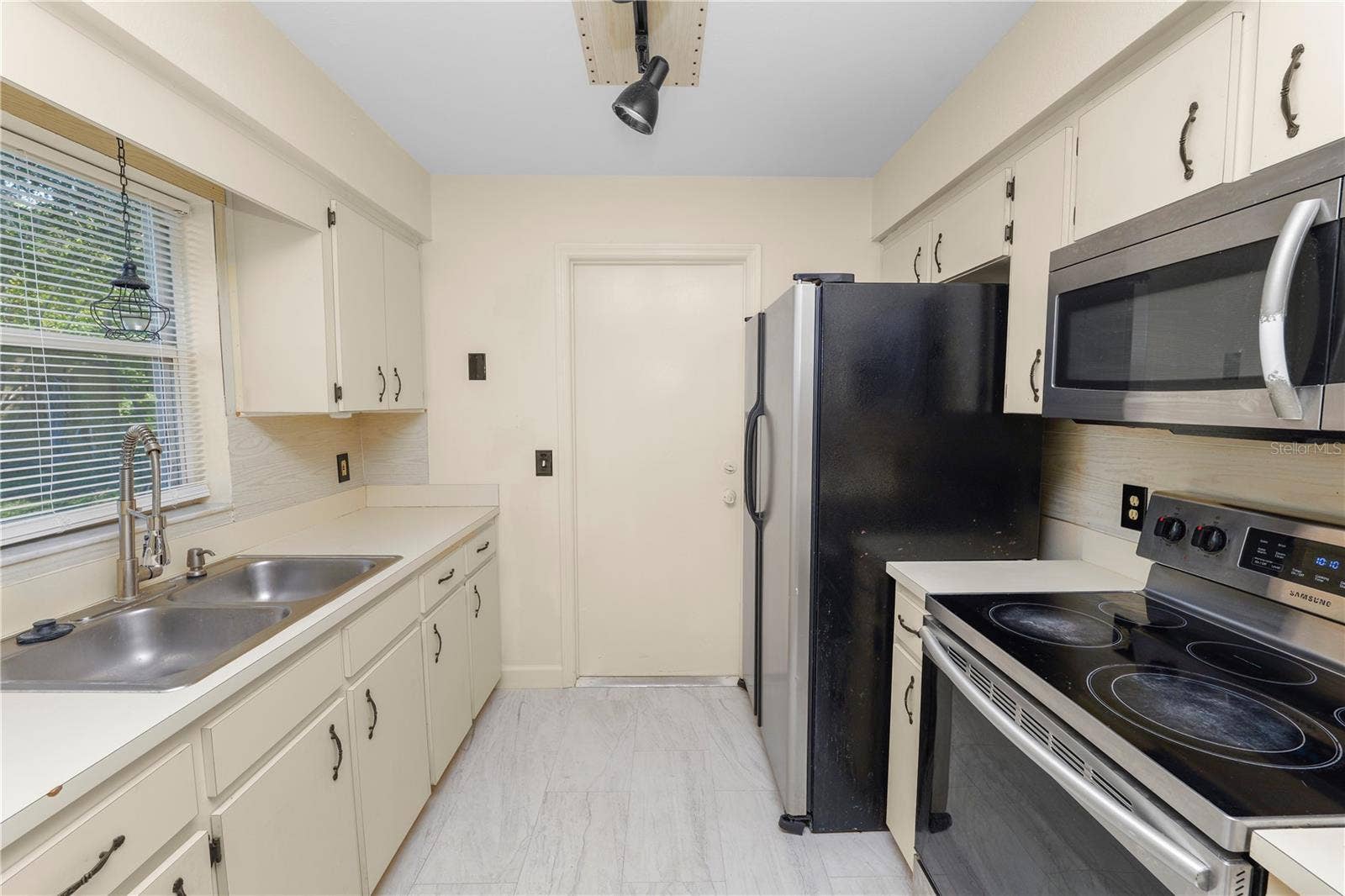 3621 WAYNE ROAD, Lakeland, FL 33810 3621 WAYNE ROAD, Lakeland, FL 33810