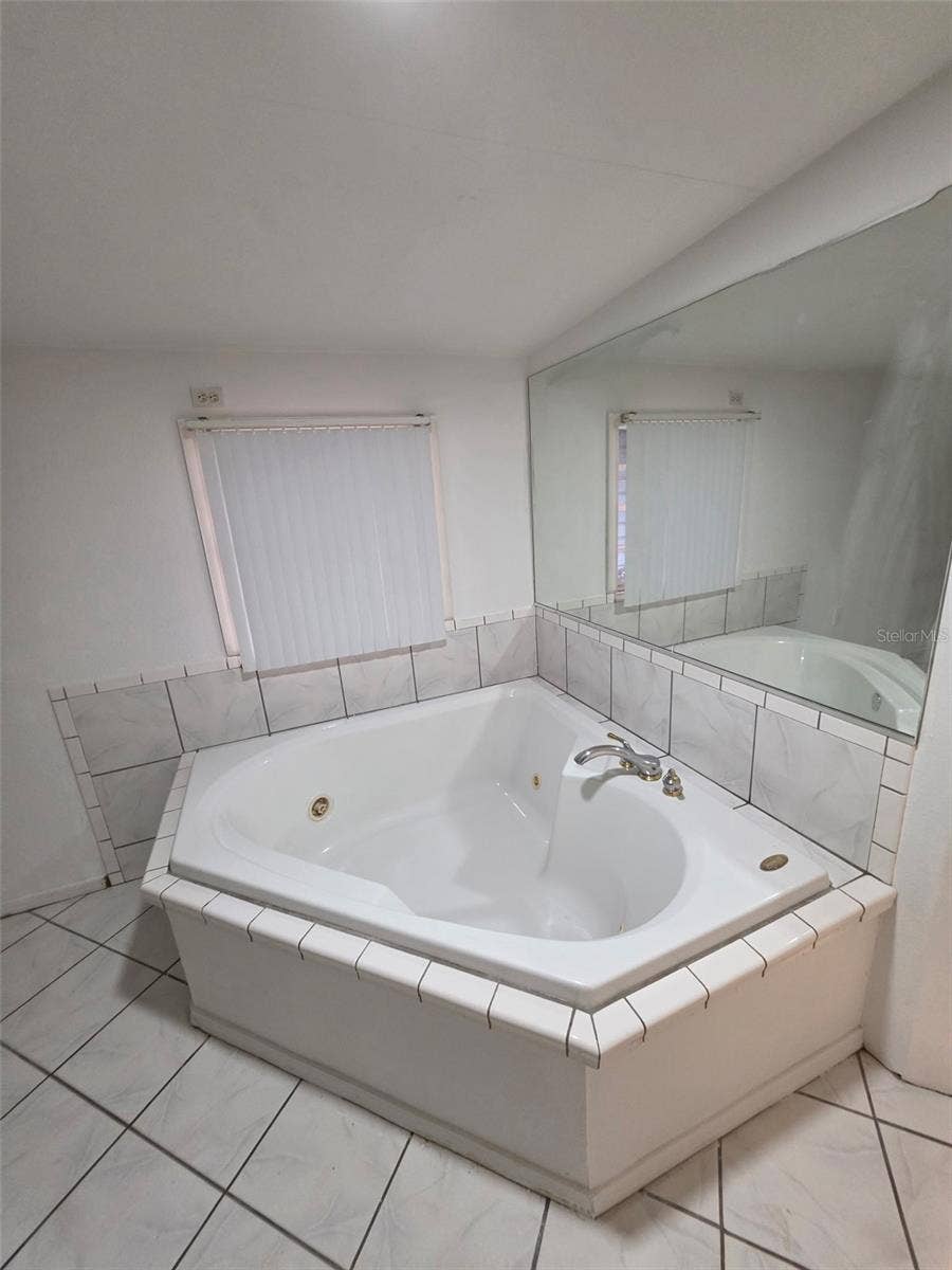 213 4TH JPV STREET, Winter Haven, FL 33880