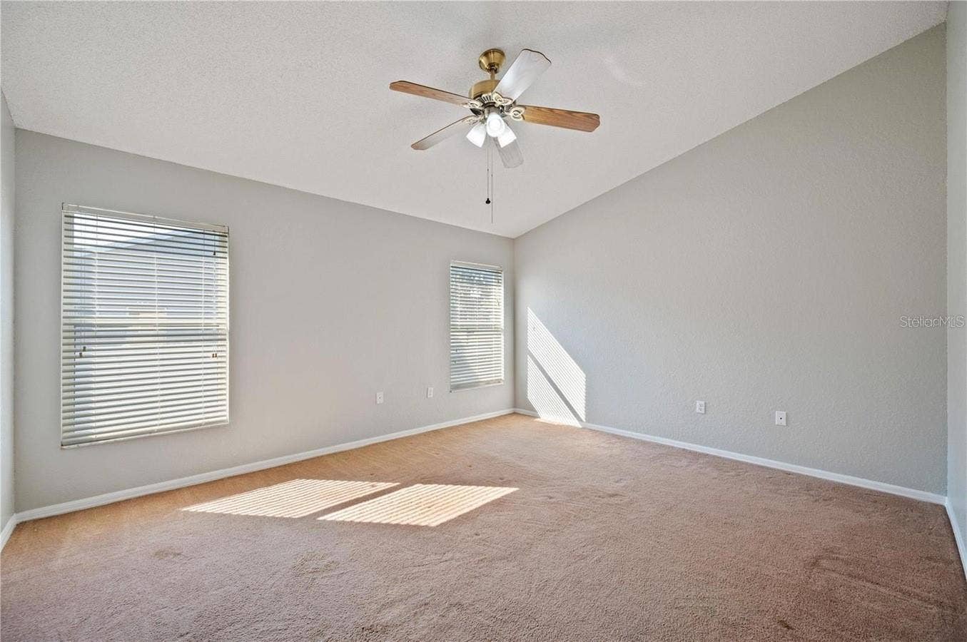 2671 PINE BRUSH DRIVE, Lakeland, FL 33813 Primary bedroom suite.