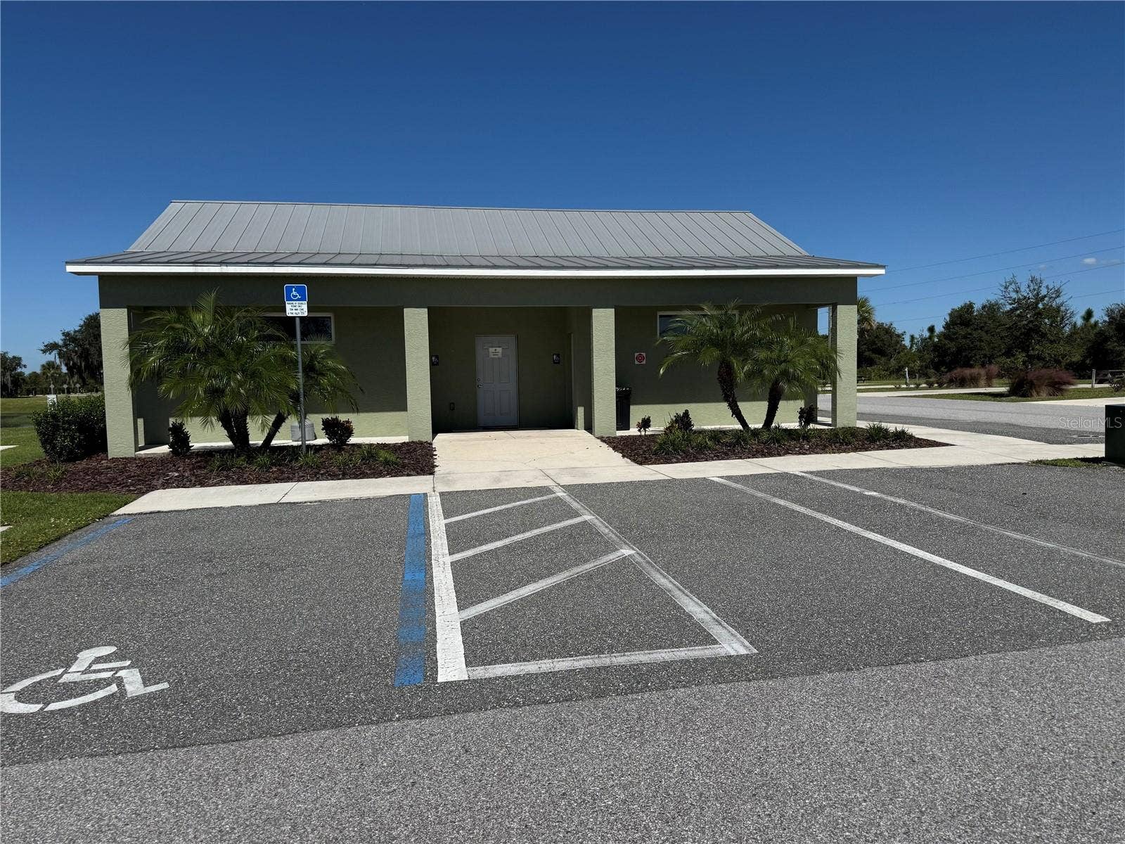 0 HIGHWAY 630 E, #13, Lake Wales, FL 33898 Restroom, Shower, Laundry Facility (Multiple)