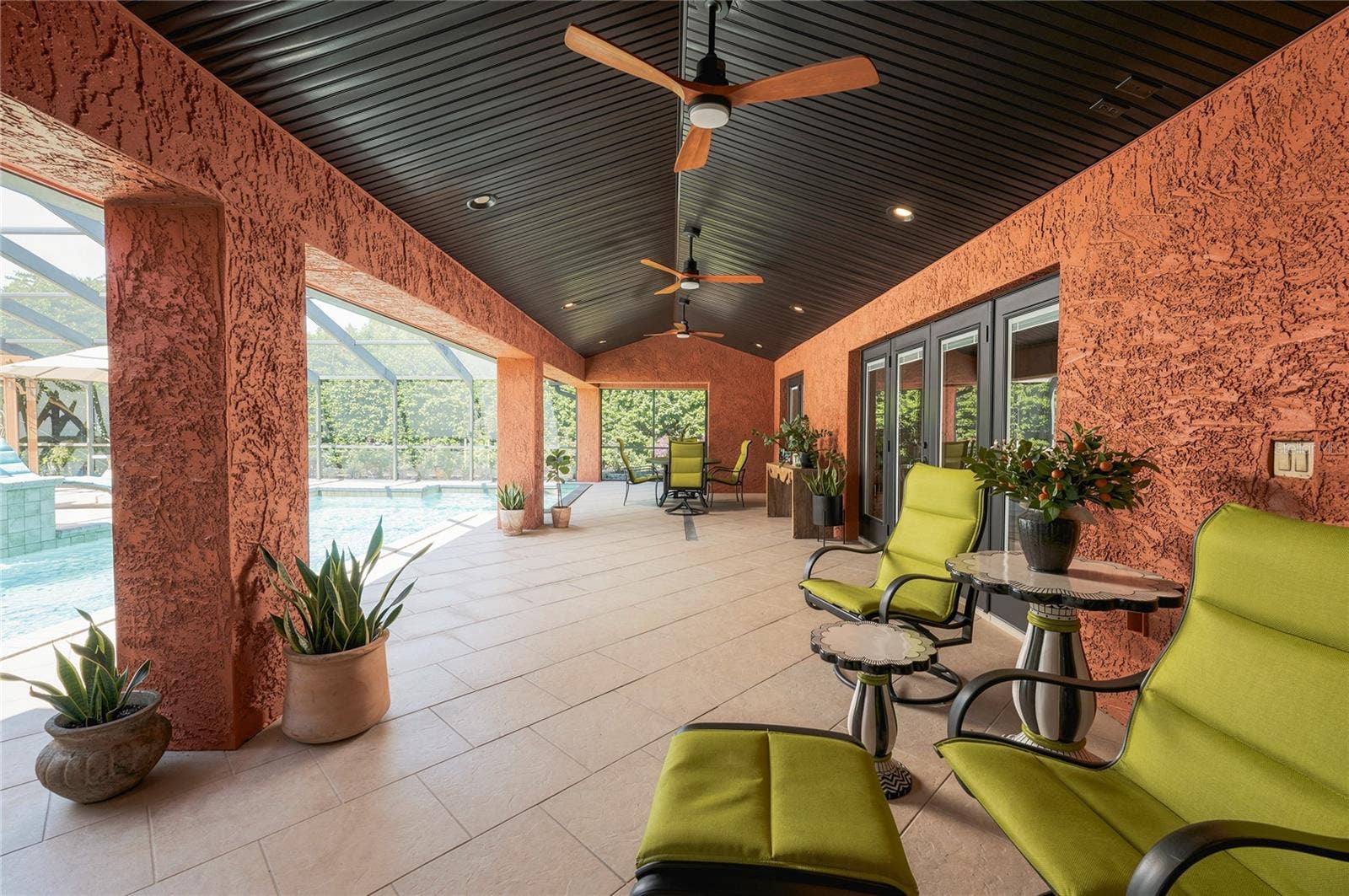460 HOWARD AVENUE, Lakeland, FL 33815 460 HOWARD AVENUE, Lakeland, FL 33815