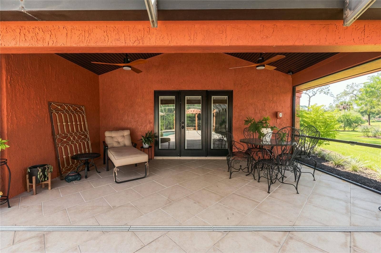 460 HOWARD AVENUE, Lakeland, FL 33815 460 HOWARD AVENUE, Lakeland, FL 33815