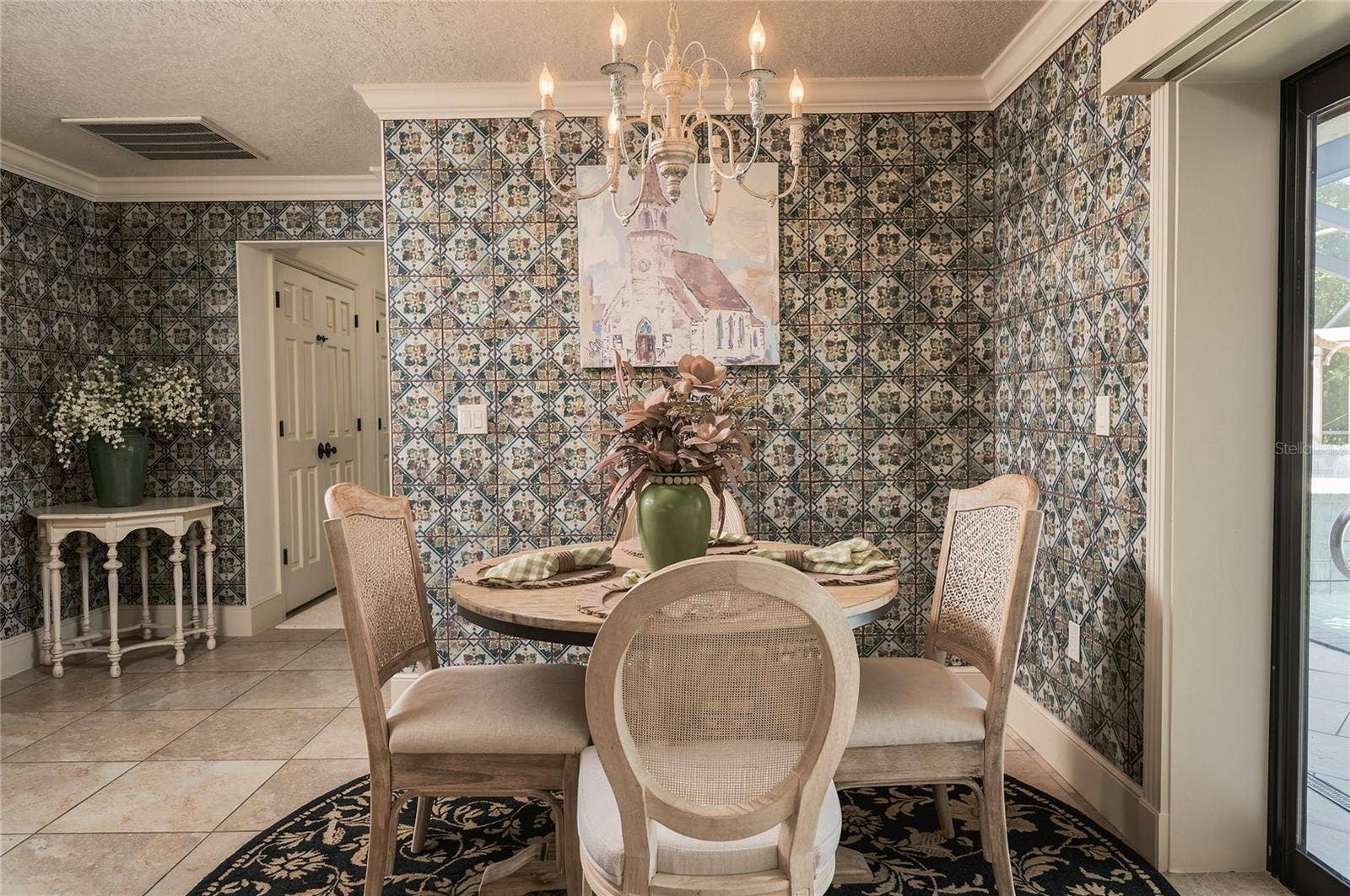 460 HOWARD AVENUE, Lakeland, FL 33815 460 HOWARD AVENUE, Lakeland, FL 33815