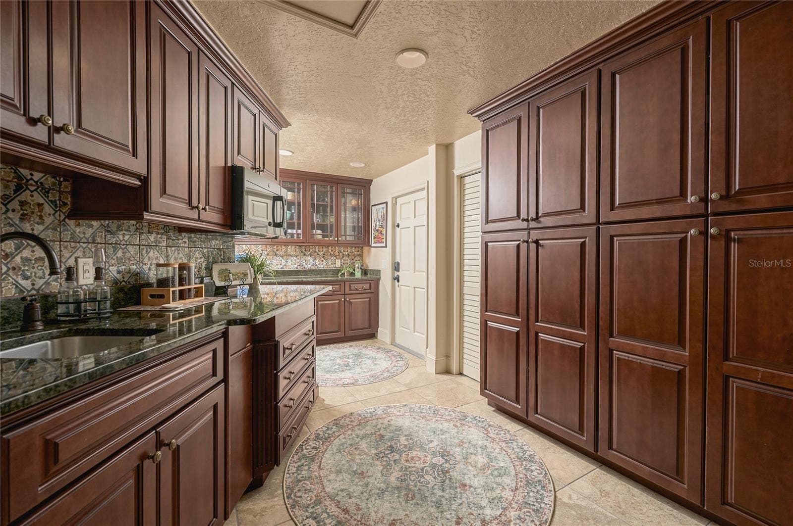 460 HOWARD AVENUE, Lakeland, FL 33815 460 HOWARD AVENUE, Lakeland, FL 33815