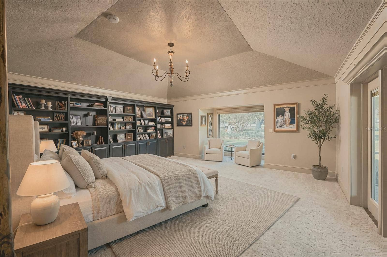 460 HOWARD AVENUE, Lakeland, FL 33815 460 HOWARD AVENUE, Lakeland, FL 33815