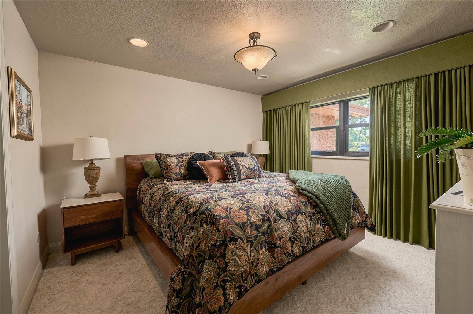 460 HOWARD AVENUE, Lakeland, FL 33815 460 HOWARD AVENUE, Lakeland, FL 33815