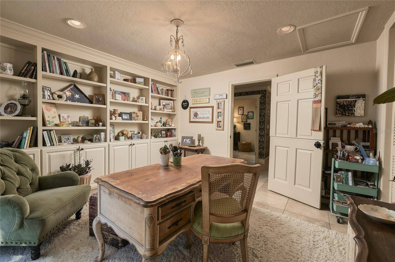 460 HOWARD AVENUE, Lakeland, FL 33815 460 HOWARD AVENUE, Lakeland, FL 33815