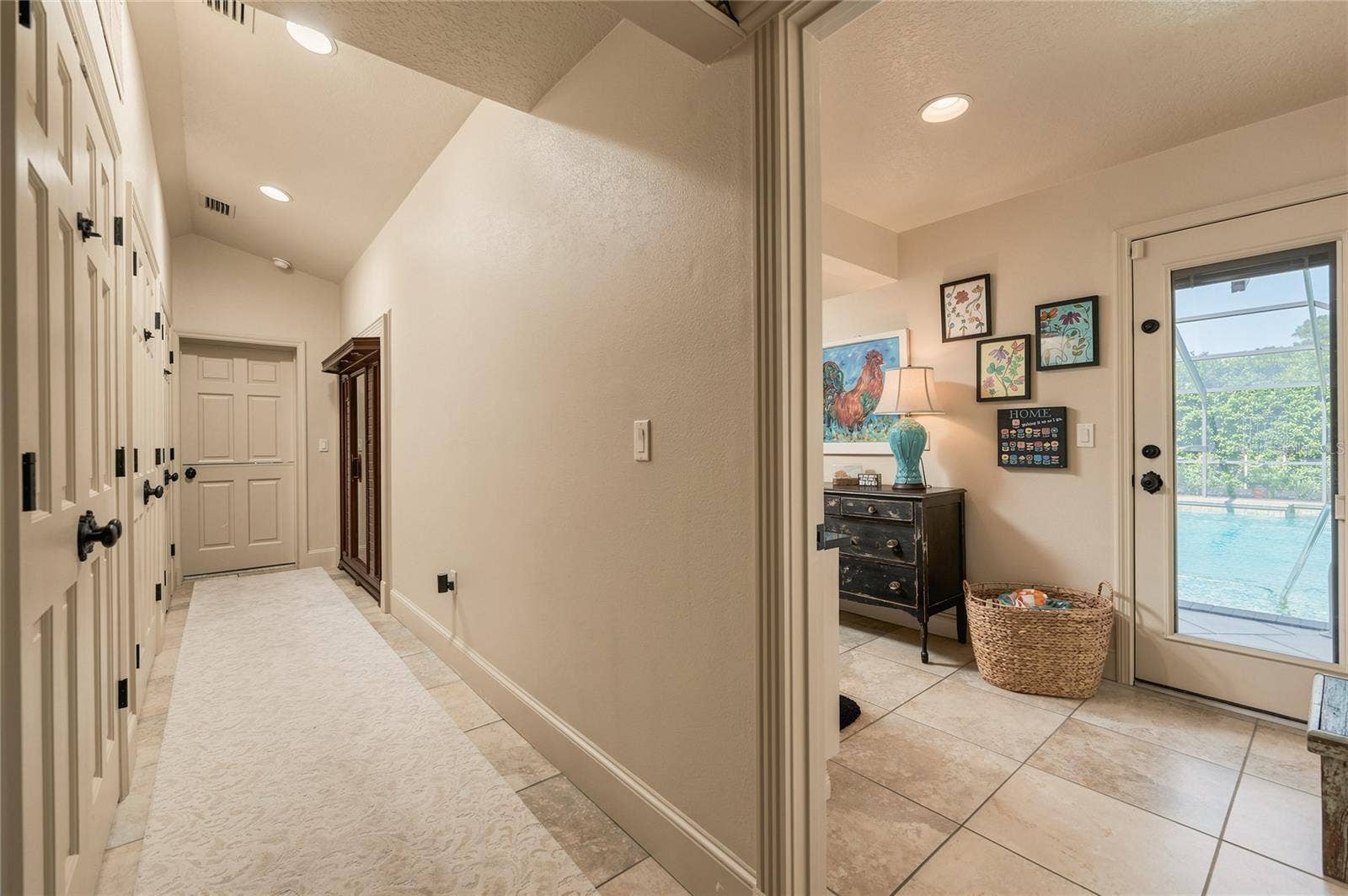 460 HOWARD AVENUE, Lakeland, FL 33815 460 HOWARD AVENUE, Lakeland, FL 33815