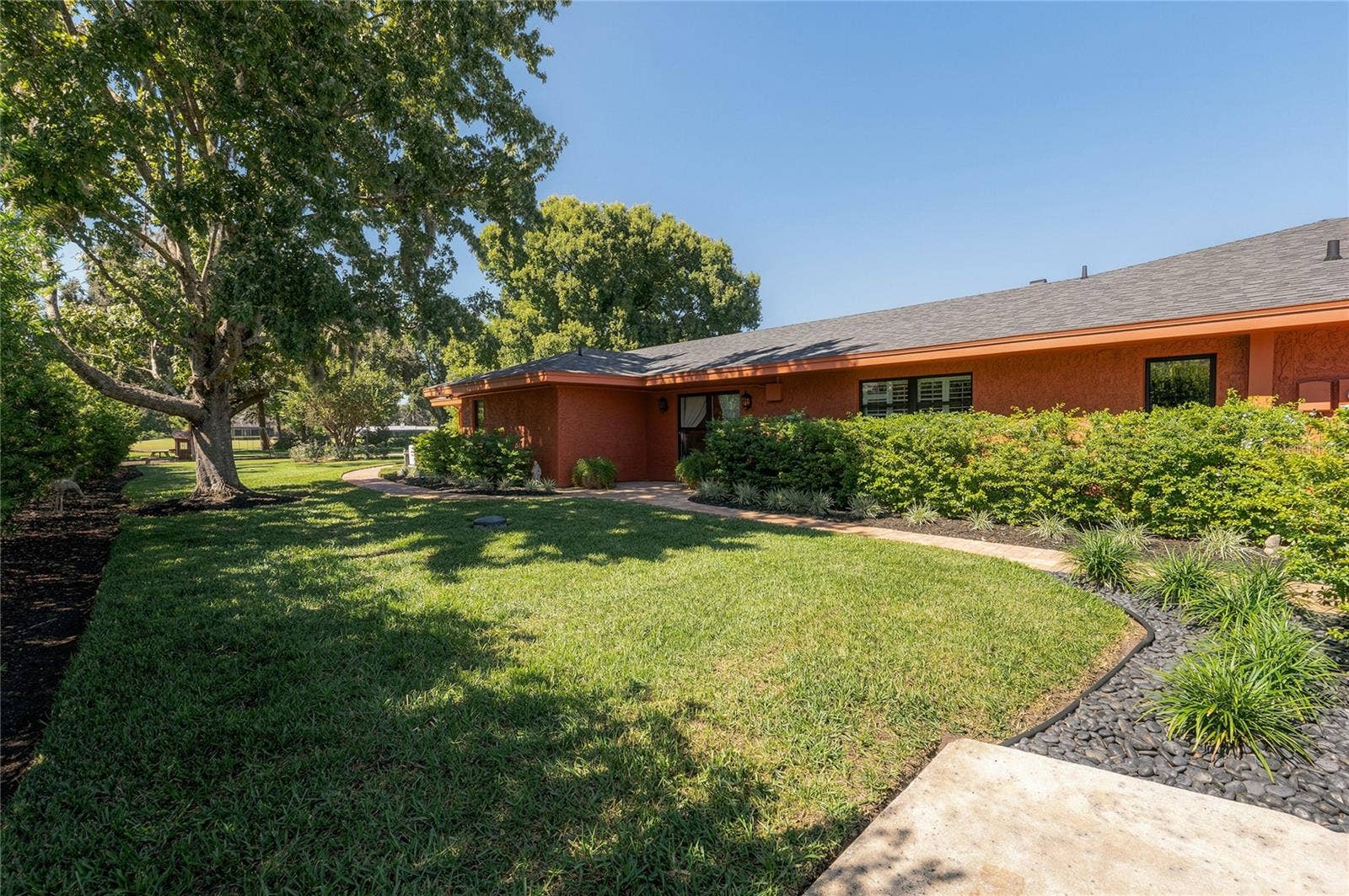 460 HOWARD AVENUE, Lakeland, FL 33815 460 HOWARD AVENUE, Lakeland, FL 33815