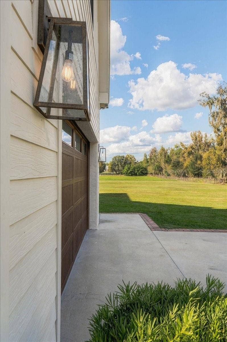 888 TWIN OAKS LANE, Winter Haven, FL 33880