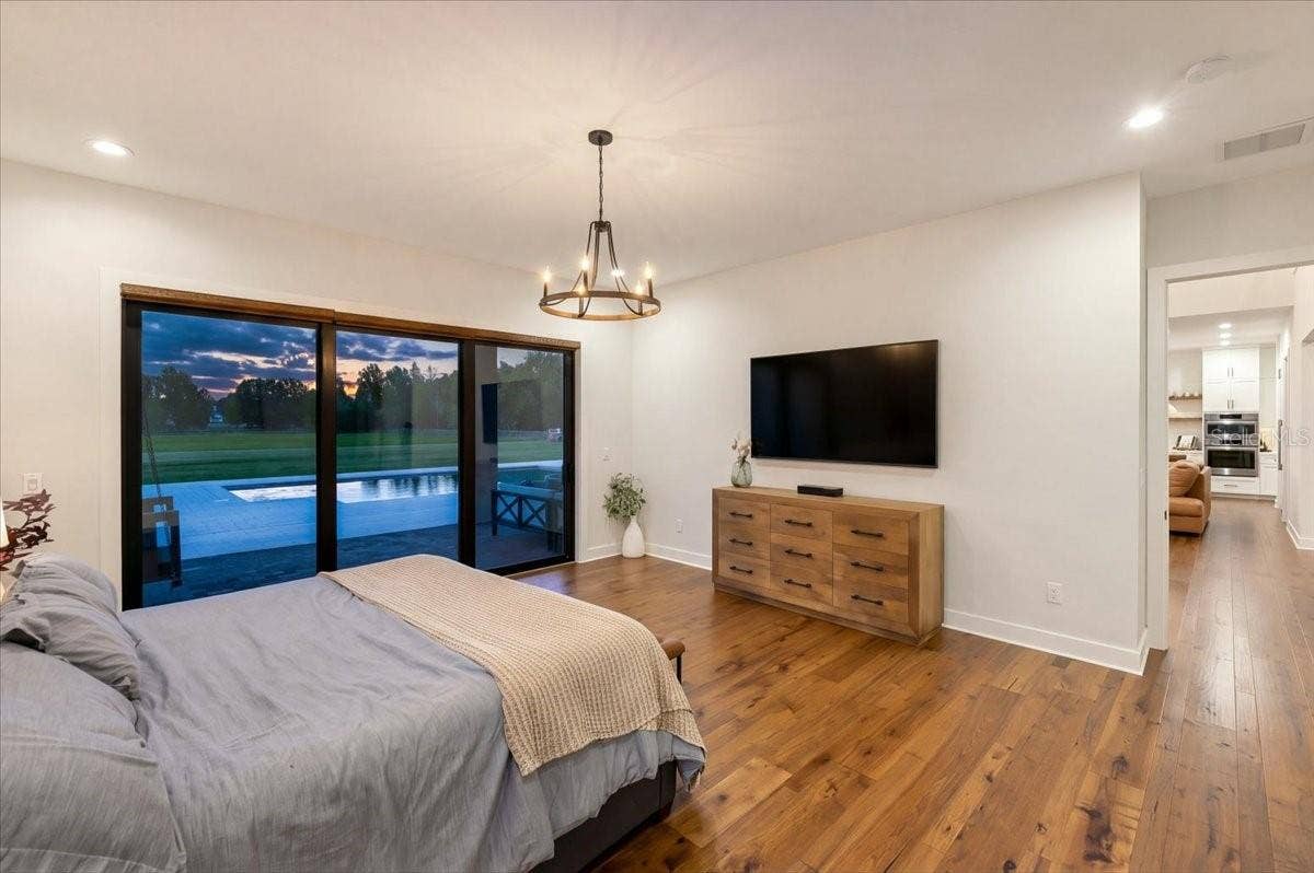 Twilight Primary Bedroom