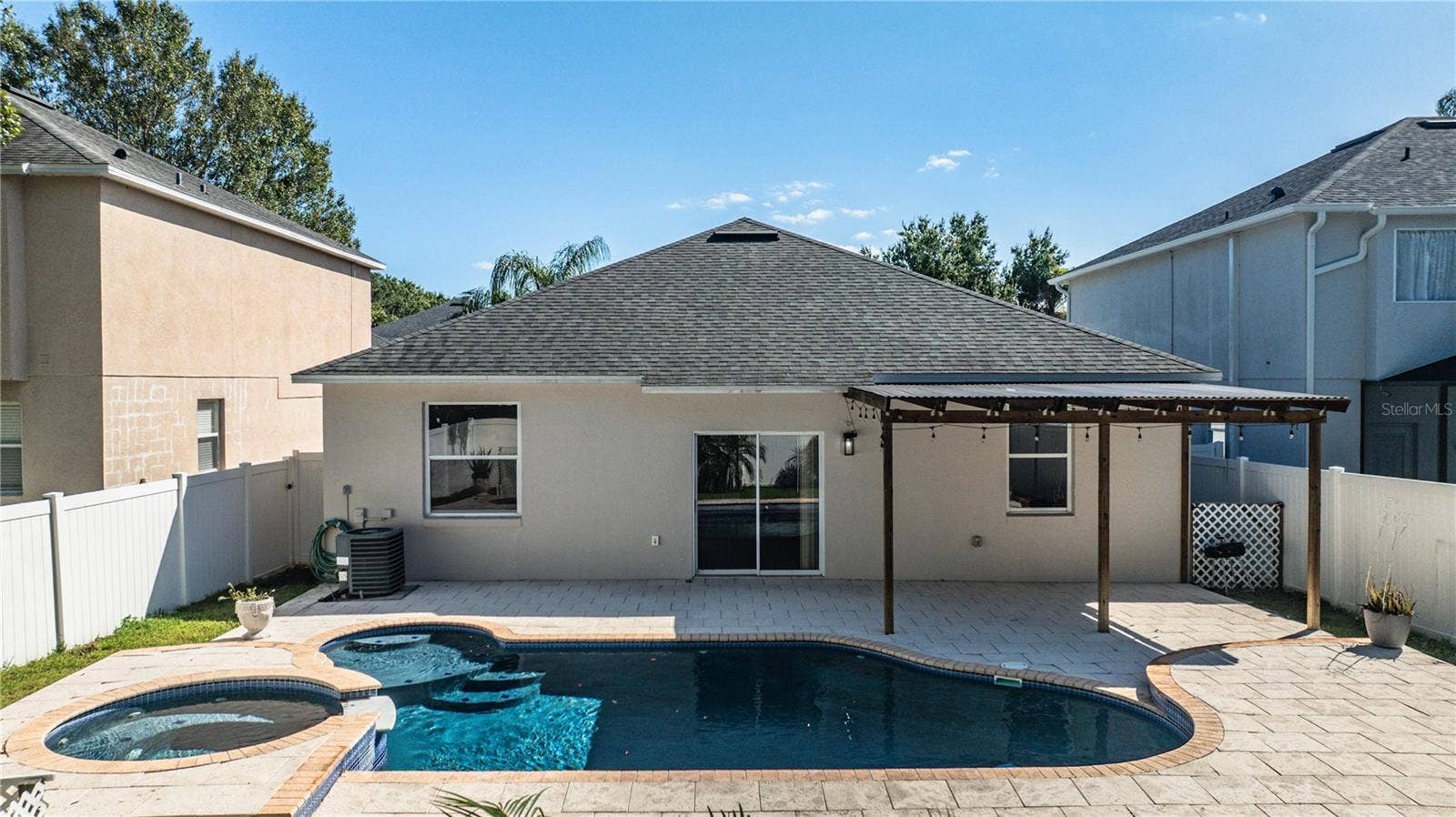 9975 SHADOW CREEK DRIVE, Orlando, FL 32832 9975 SHADOW CREEK DRIVE, Orlando, FL 32832