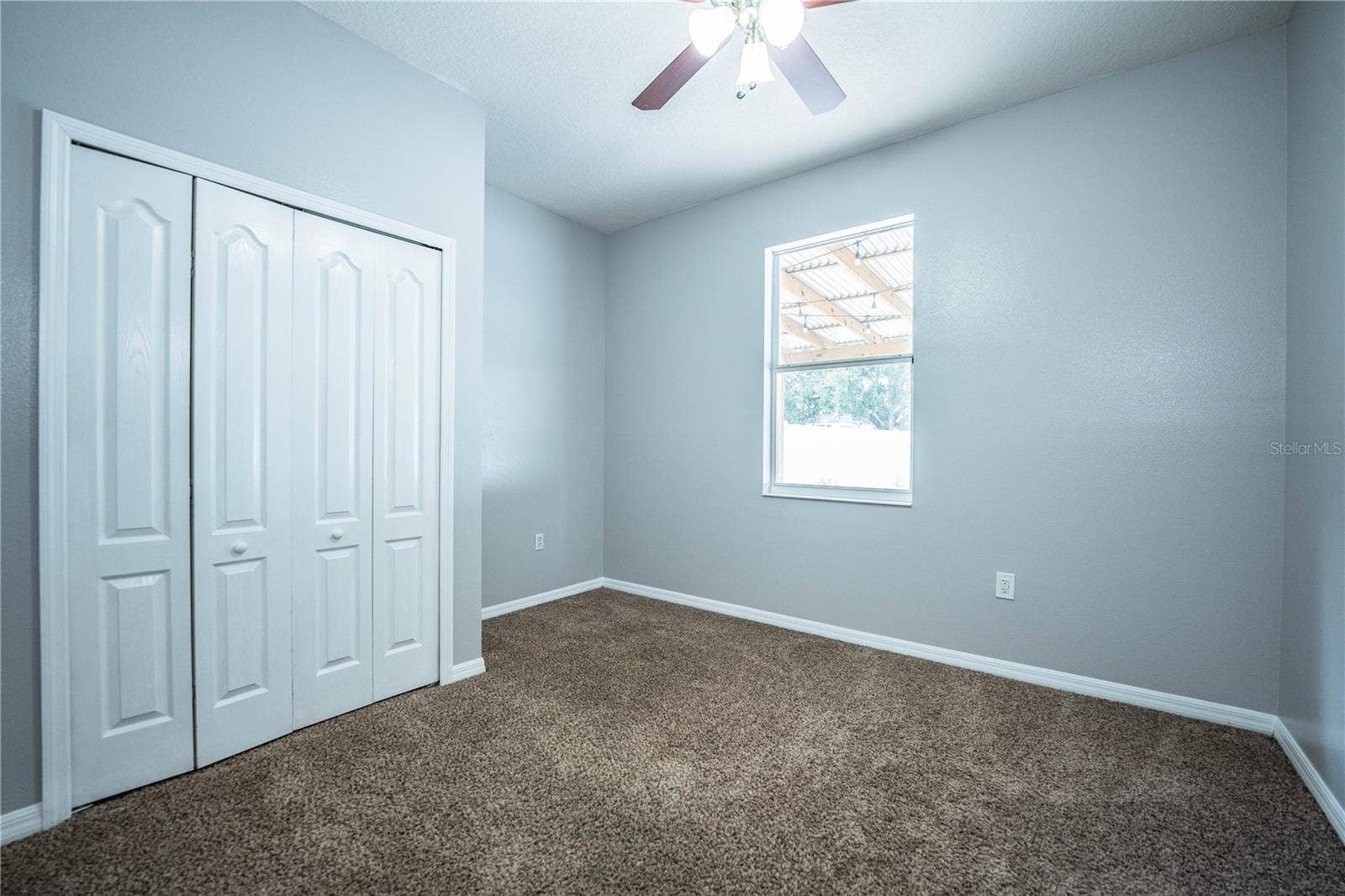 9975 SHADOW CREEK DRIVE, Orlando, FL 32832 9975 SHADOW CREEK DRIVE, Orlando, FL 32832