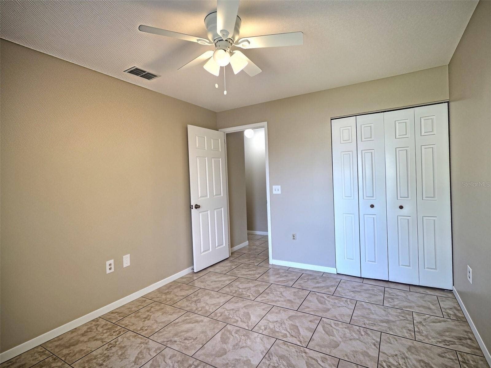 4446 GLENNS LANDING, Winter Haven, FL 33884 4446 GLENNS LANDING, Winter Haven, FL 33884