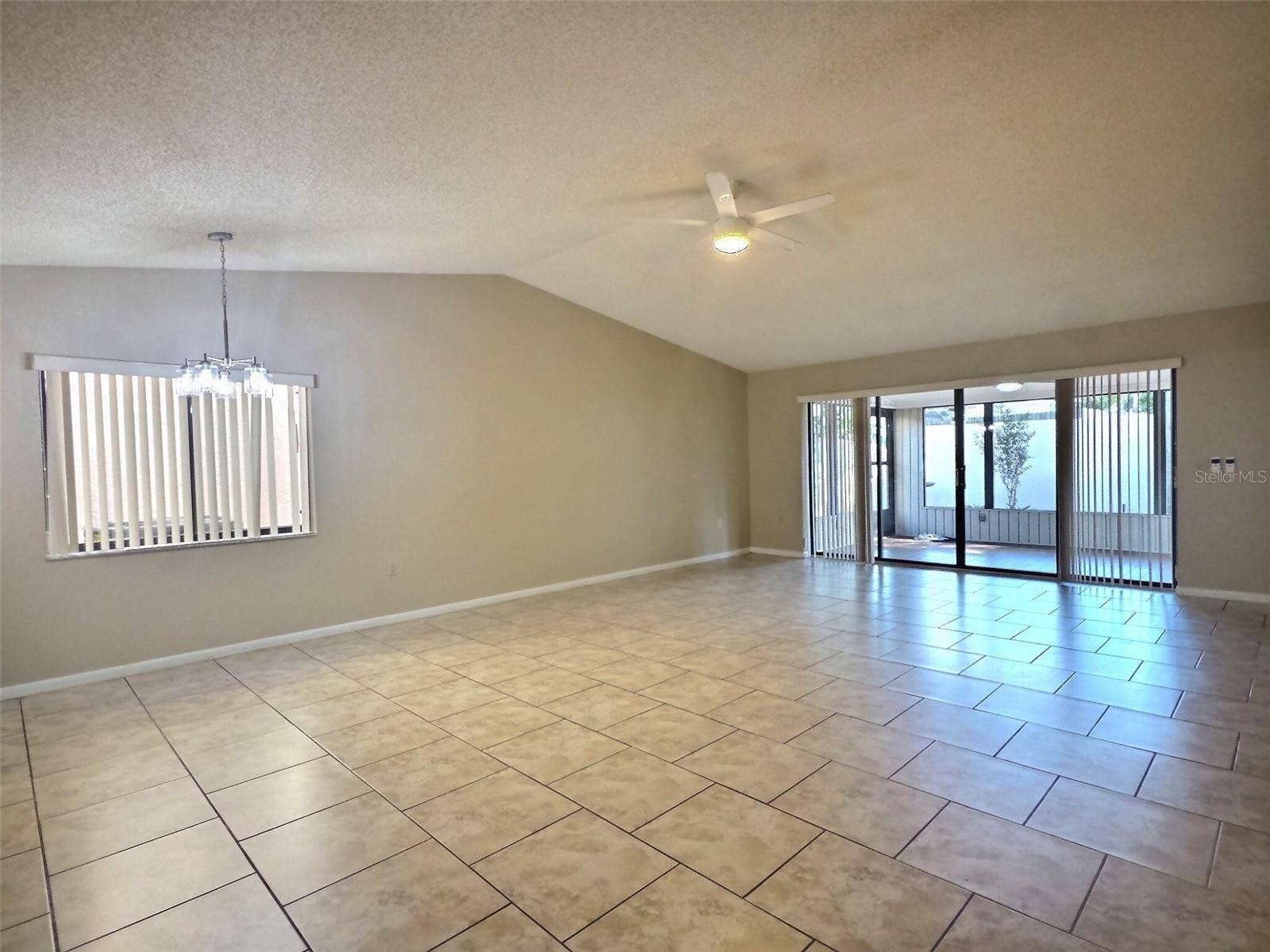 4446 GLENNS LANDING, Winter Haven, FL 33884 4446 GLENNS LANDING, Winter Haven, FL 33884