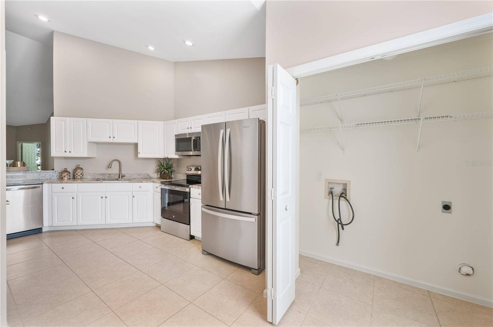 411 ENCLAVE PLACE, #411, Lakeland, FL 33803 411 ENCLAVE PLACE, #411, Lakeland, FL 33803