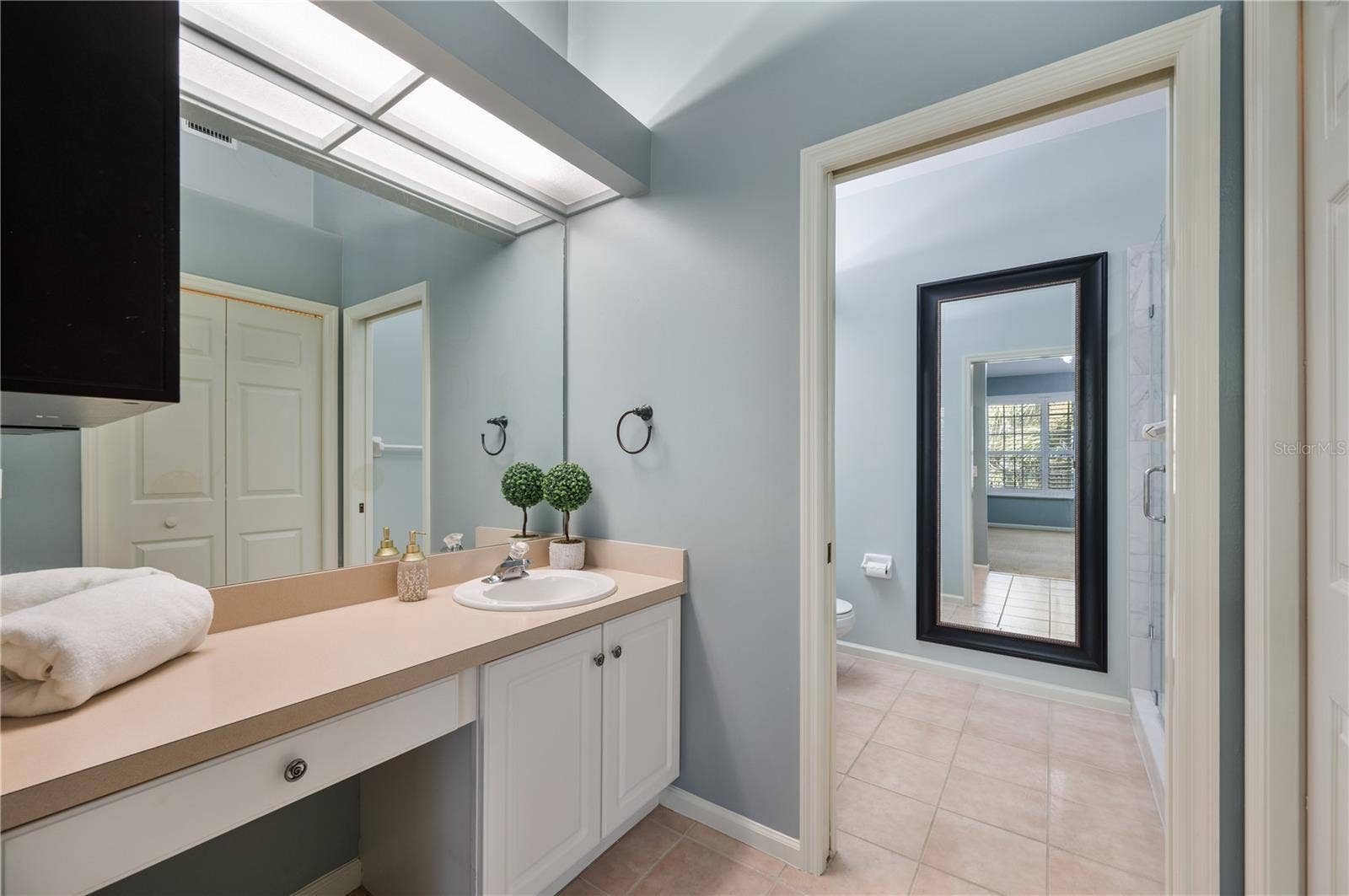 411 ENCLAVE PLACE, #411, Lakeland, FL 33803 411 ENCLAVE PLACE, #411, Lakeland, FL 33803