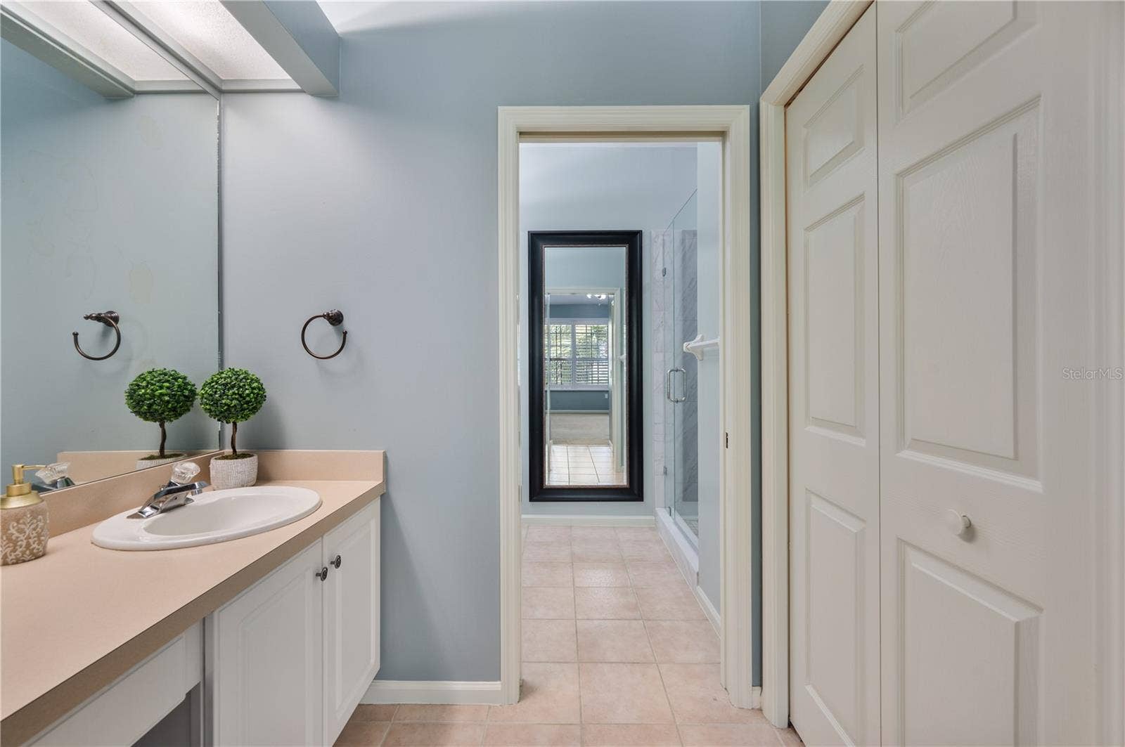 411 ENCLAVE PLACE, #411, Lakeland, FL 33803 411 ENCLAVE PLACE, #411, Lakeland, FL 33803