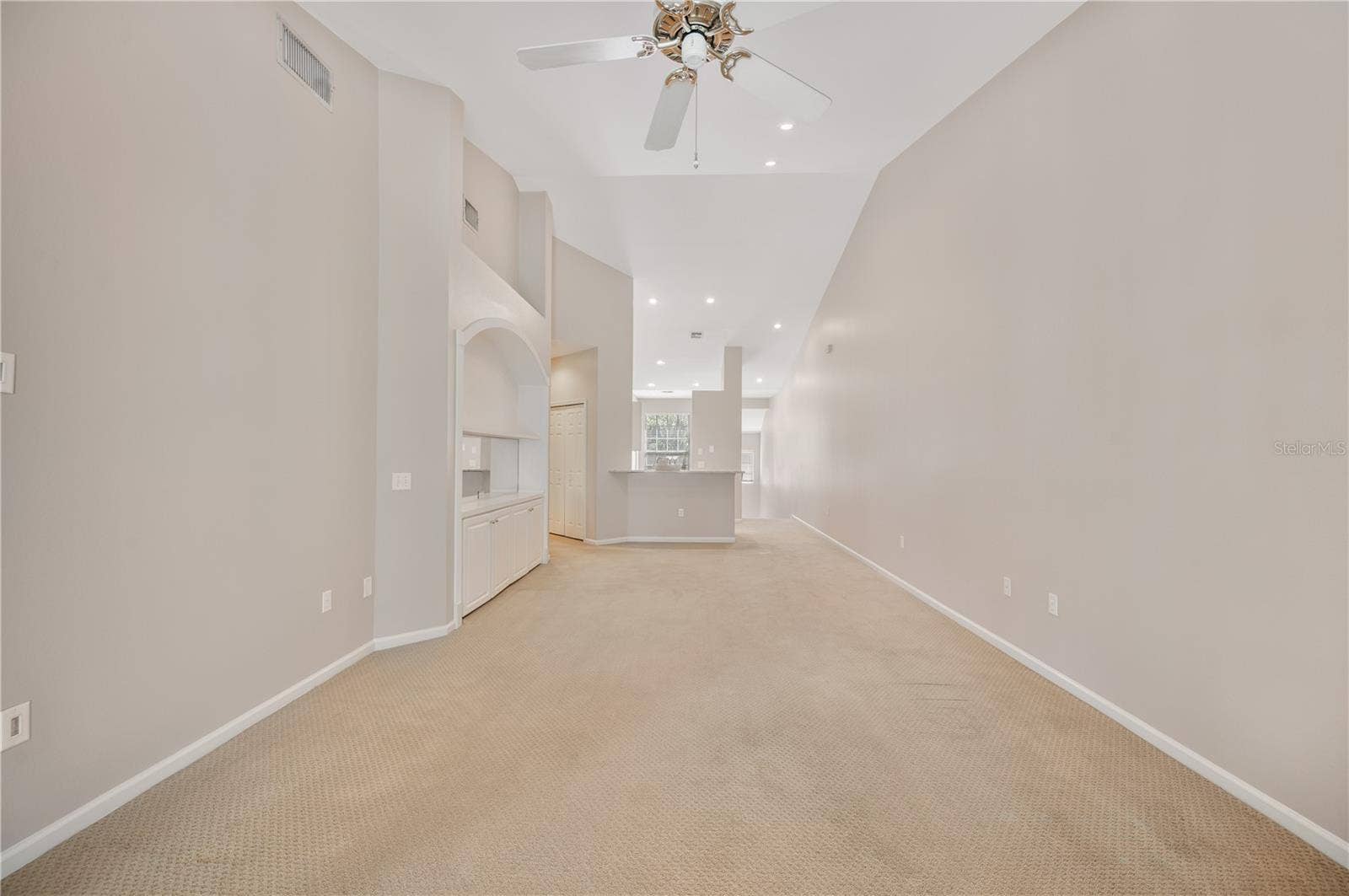 411 ENCLAVE PLACE, #411, Lakeland, FL 33803 411 ENCLAVE PLACE, #411, Lakeland, FL 33803