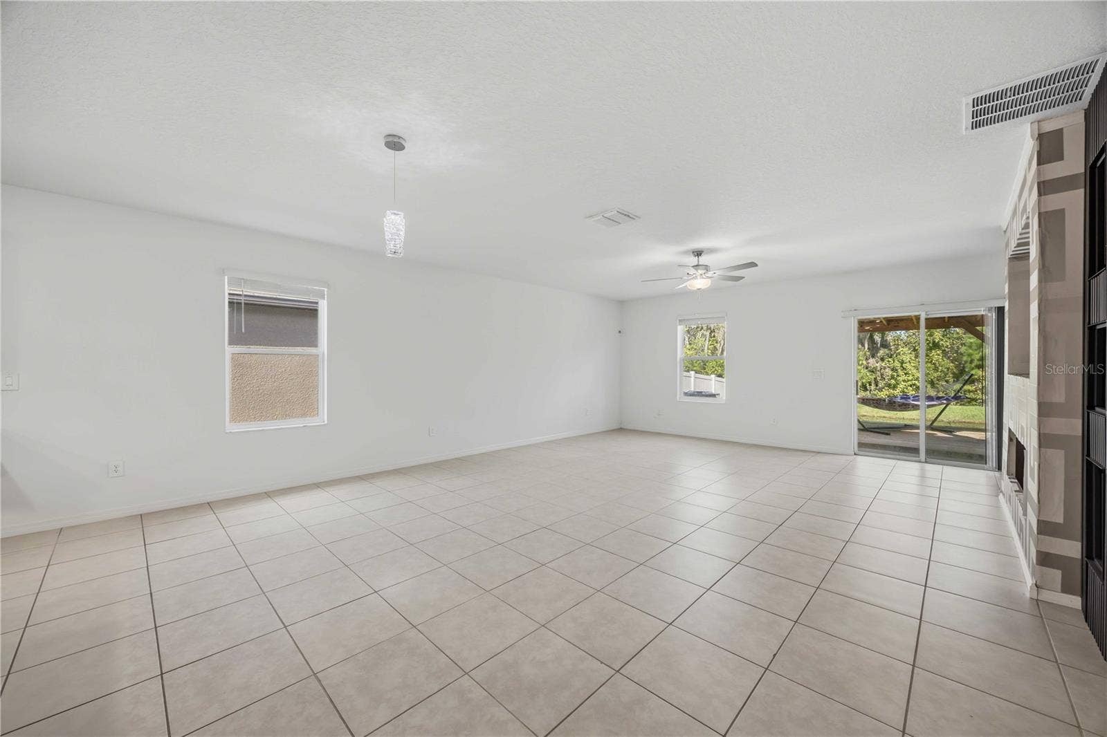 1814 RED LOOP, Lakeland, FL 33801 1814 RED LOOP, Lakeland, FL 33801