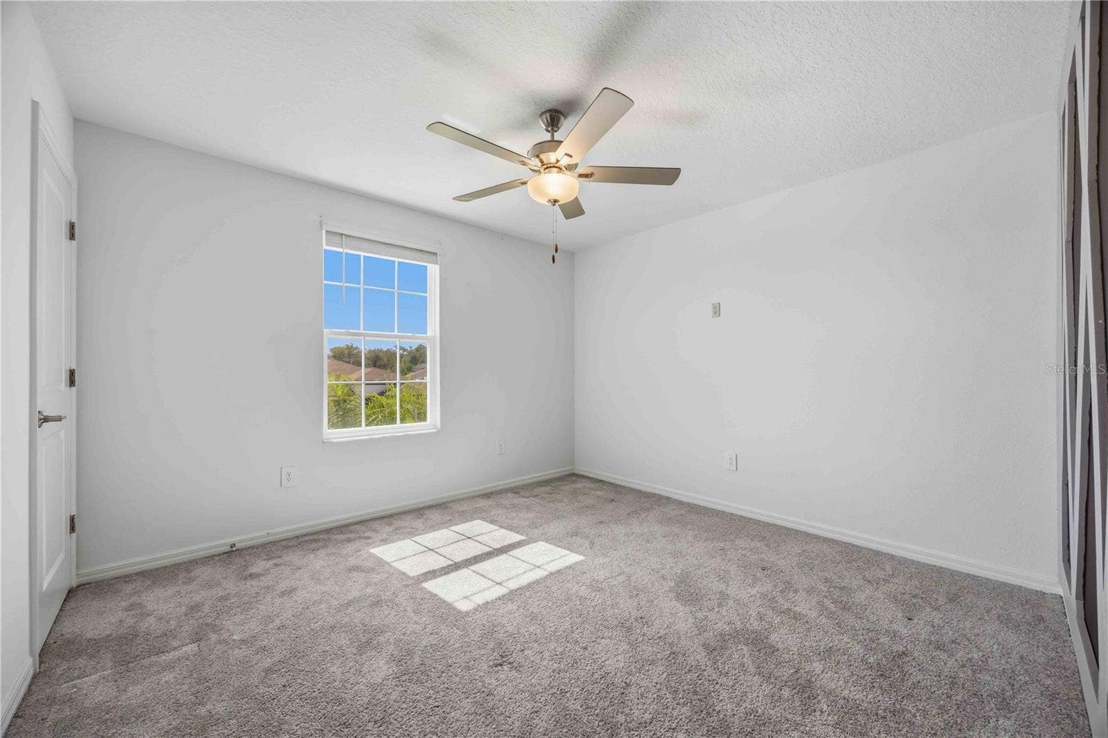 1814 RED LOOP, Lakeland, FL 33801 1814 RED LOOP, Lakeland, FL 33801