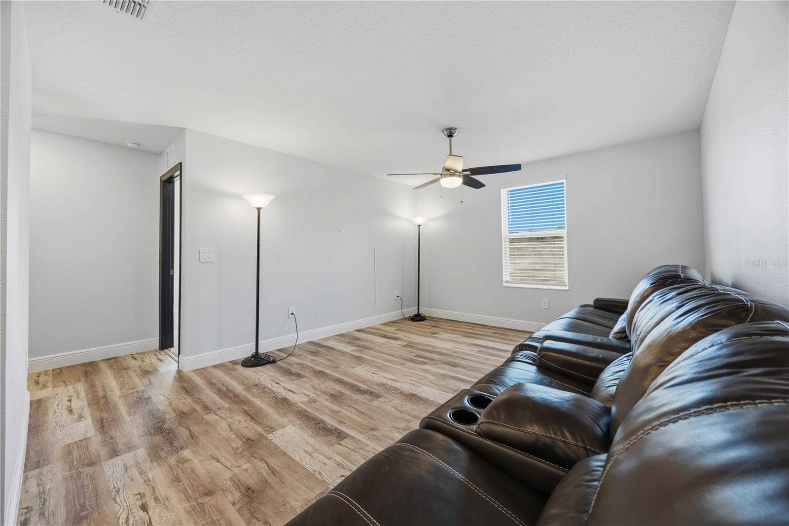 1814 RED LOOP, Lakeland, FL 33801 1814 RED LOOP, Lakeland, FL 33801