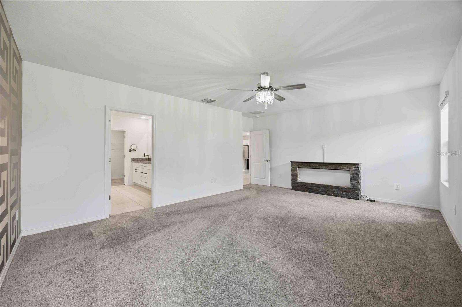 1814 RED LOOP, Lakeland, FL 33801 1814 RED LOOP, Lakeland, FL 33801