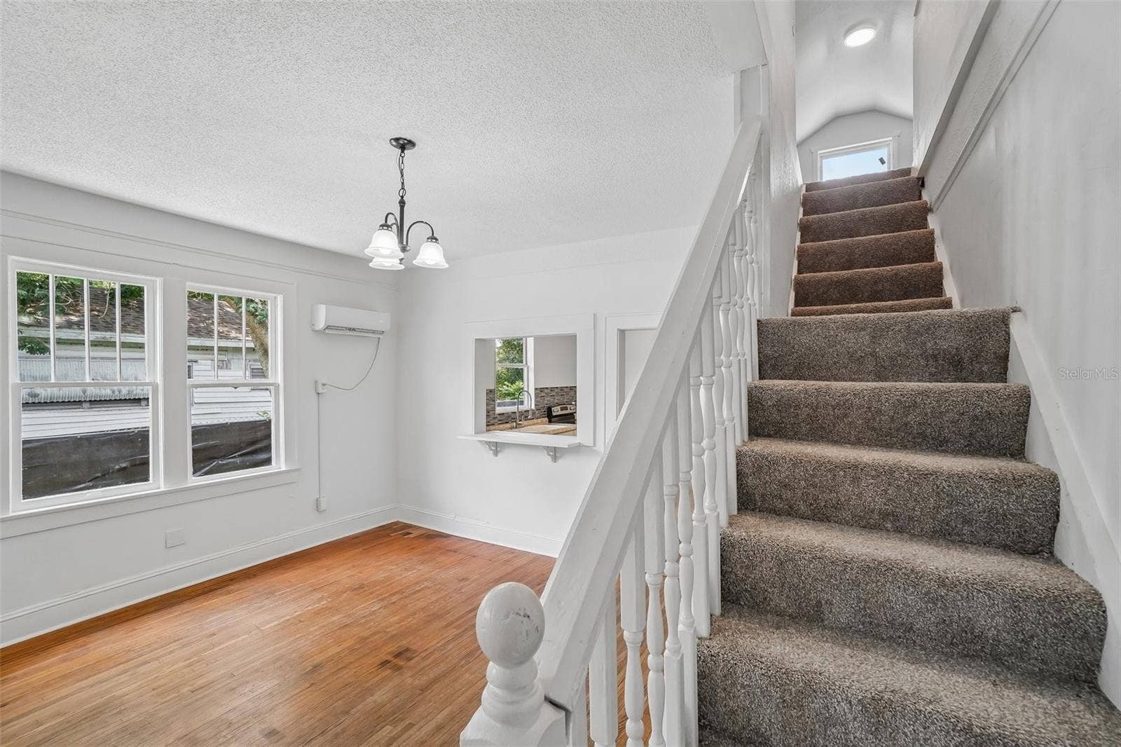 1533 E ELM ROAD, Lakeland, FL 33801 Upstairs to Second Floor