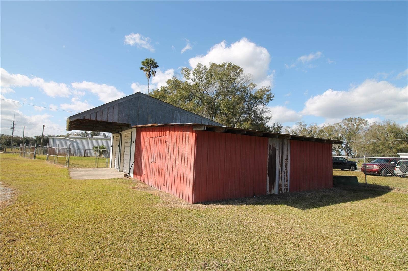 2545 7TH STREET SW, Winter Haven, FL 33880 The red portion of the building will remain for the owner