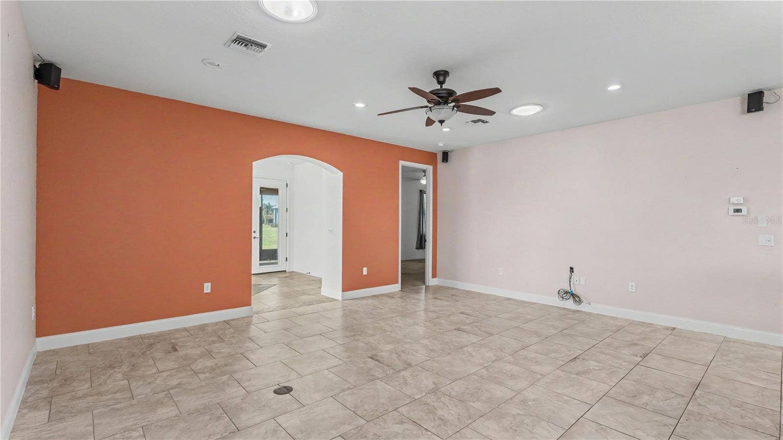 376 NOLANE LANE, Polk City, FL 33868