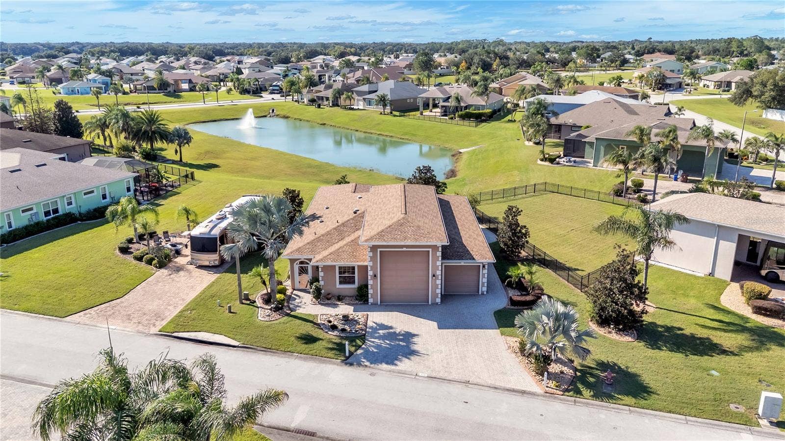 376 NOLANE LANE, Polk City, FL 33868