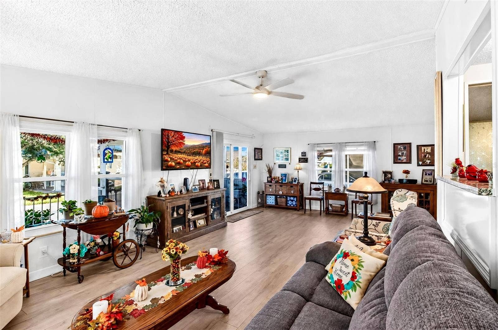 4930 COLONNADES CIRCLE E, Lakeland, FL 33811 4930 COLONNADES CIRCLE E, Lakeland, FL 33811