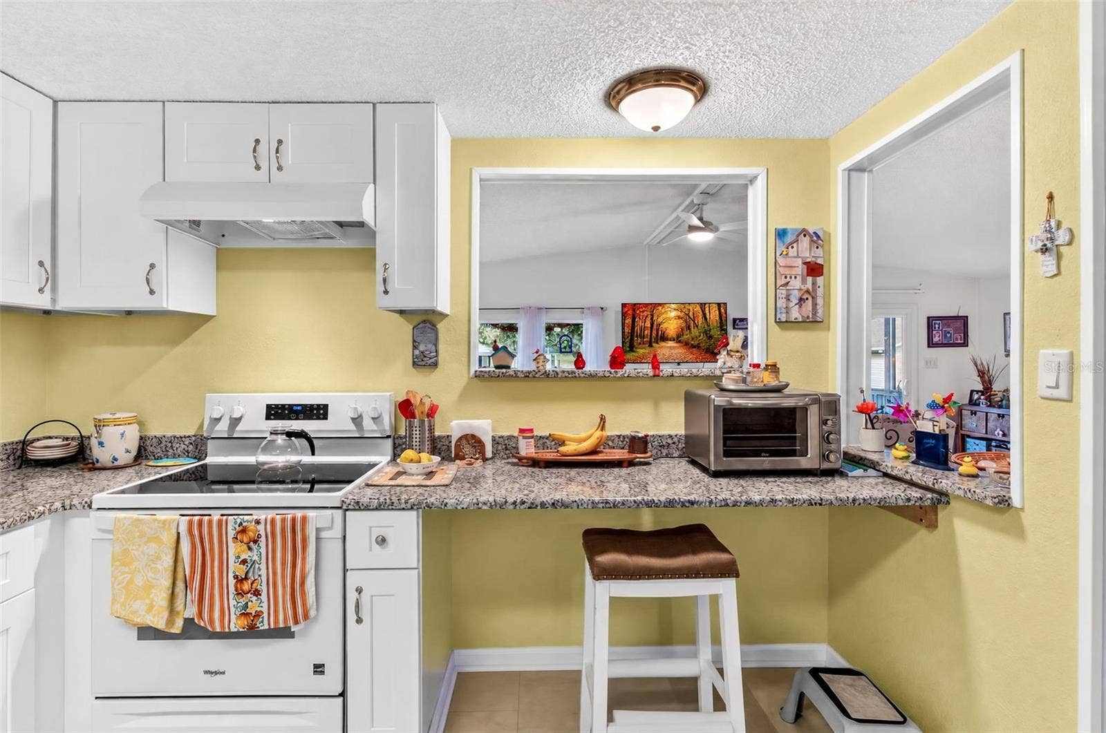 4930 COLONNADES CIRCLE E, Lakeland, FL 33811 4930 COLONNADES CIRCLE E, Lakeland, FL 33811