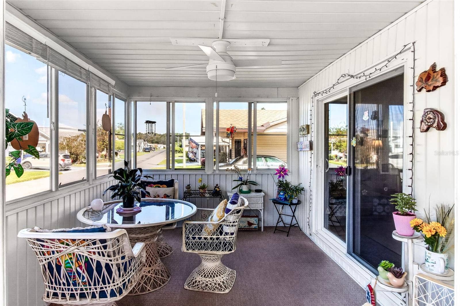 4930 COLONNADES CIRCLE E, Lakeland, FL 33811 Bonus room/Lanai