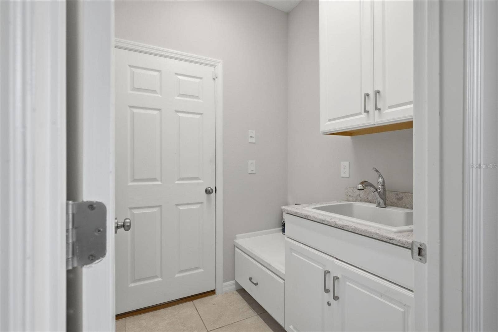9009 SPRUCE CREEK CIRCLE, Riverview, FL 33578 9009 SPRUCE CREEK CIRCLE, Riverview, FL 33578